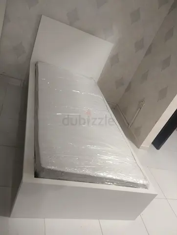 😊Ikea malam single bed (90*200)with  an IKEA mattress ✨