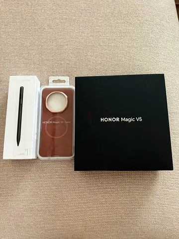 Honor Magic V5 - warranty until 2027