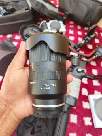 Tamron 28-75 g1 Sony lens
