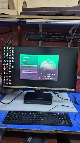 Gaming pc Ryzen 5 5600x with Rtx 3070 with gaming led