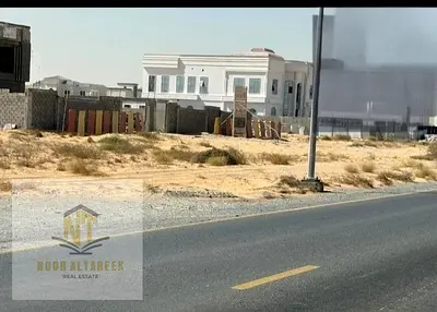 Corner Residential Plot for Sale in Al-Balida 1 – Al-Balida A prime opportunity to own a corner residential plot in Al-Balida 1, in an exceptional lo