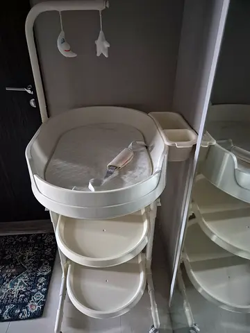 Baby changing table