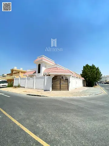 فيلا كورنر للبيع شامل الكهرباء والمياة والمكيفات با الروضة3