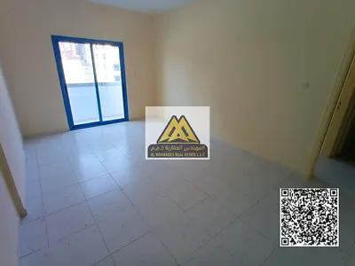 Prime location close to all services, transportation, markets, restaurants, schools, and service centers, with easy access to various areas of the emi