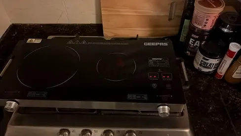 Geepas Double Burner Induction Cooktop – Used, Good Condition