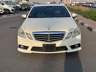 Mercedes-Benz E 350 - 2010 - Japanese Specs  Car