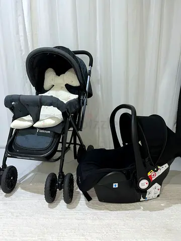 تخت نظيف جدا كما في الصورة مع كامل اغراضه استخدام اربع اشهر فقط (مع فرشة جديدة + waterproof+cover +