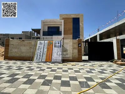 فيلا مع مسبح بموقع مميز وتشطيب مميز