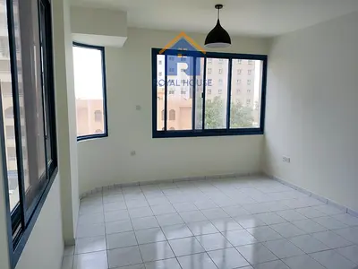 For sale: 3-bedroom apartment with a living room in Al Majaz 3 – Prime location