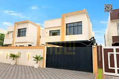 Negotiable - Freehold - Prime location with a spacious yard and close to all services