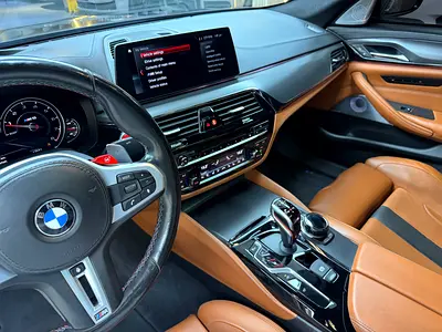 2018 BMW M5 缩略图 18