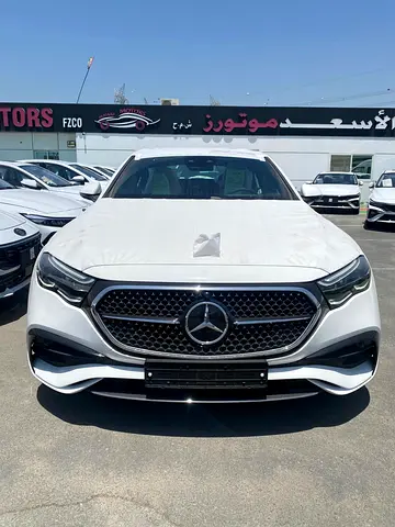 2026 Mercedes-Benz E-Class E 300 4MATIC | Korean Specs | Luxury Sedan