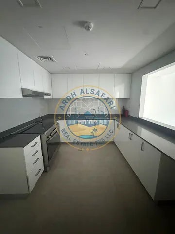 Laxury 1bhk with balcony 2wasroom Just 70k Areej Bulding Al Jada Close To All Facilities Easy Acess
