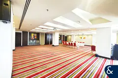 Open Plan | Vacant office | Skyline View