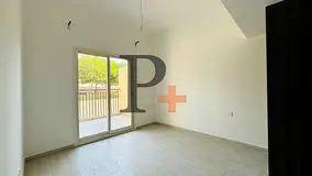 Spacious Ground Floor 1-Bedroom Apartment | Modern Living in Remraam Al Ramth 11