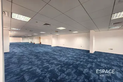Near Metro | Fitted | Vacant