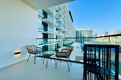 Pool View | Brand New | Open Kitchen