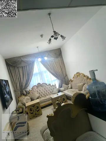Fully furnished unit + private parking | real value with flexible pricing