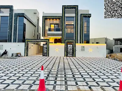 للبيع: فيلا حديثة بتصميم مميز، 5 غرف نوم بالإضافة إلى تراس على السطح