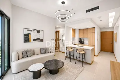 Fully Furnished | Prime location | Vacant Apt