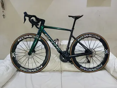 FullCarbon Scott Addict RoadBike ElectricShifter Shimano New105 Di2 12*2Speed CarbonWheelSet Ceramic