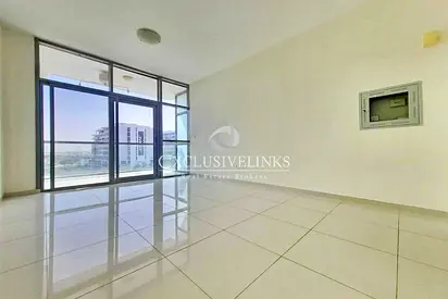 Golf Studio | Good ROI | Tenanted