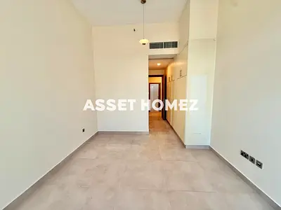 Spacious 1 Bed | Bright Unit | Near Dubai Mall