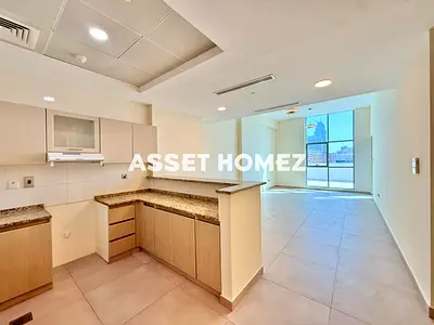Spacious 1 Bed | Bright Unit | Near Dubai Mall