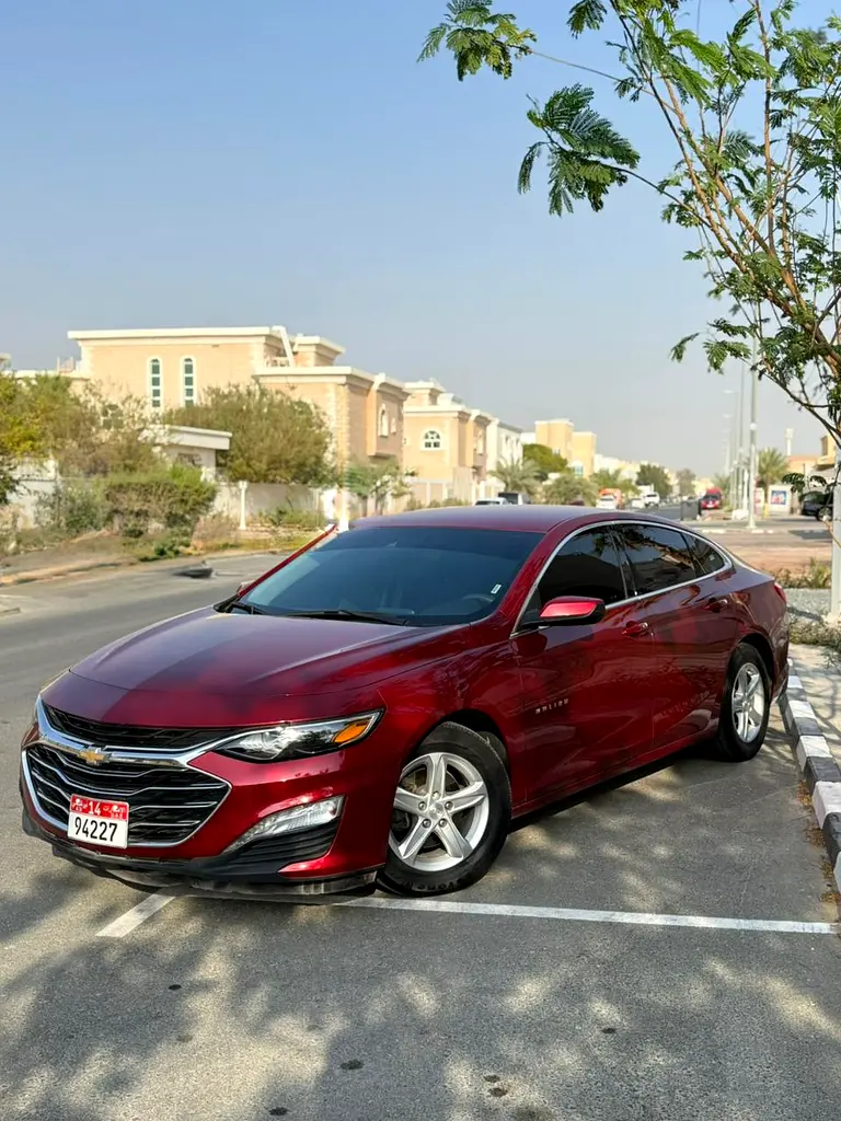 Chevrolet Malibu 2024 — photo 1 of 5