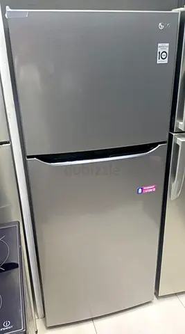 L.G fridge 492 litres Refrigerator and Freezer Mint Condition 2 Doors