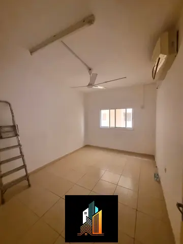 AL QASIMA AERA 1BHK APATMENT //SIPLT AC FITED // WITH BALCONY // GOOD LOCATION BIG APARTMENT // RENT ONLY 26K