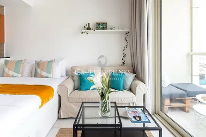 Fully Furnished | Prime Location | Vacant in May