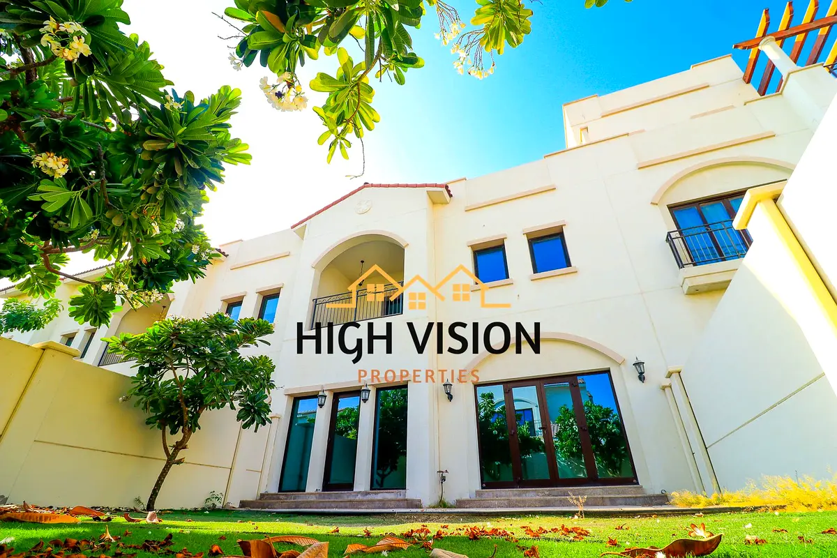 Exclusive 3BR Villa | Spacious Layout | Mid unit