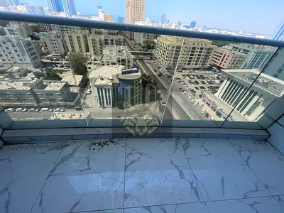 شقة مميزة للإيجار السنوي في النخيل 1 – غرفتان وصالة، 3 حمامات، مساحة 1500 قدم، أول ساكن، موقع استراتيجي بجانب جميع الخدمات، بسعر 42,000 درهم فقط