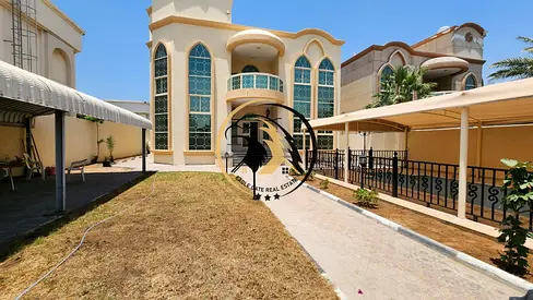 LUXURY 4 BEDROOM HALL VILLA WITH SWIMMING POOL, MASTER ROOM AND WARDROBES READY TO MOVE CLOSE TO SHARJAH BEACH