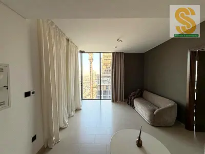 Luxury Creek Living I Semi - Furnished I Great Price