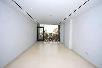 Brand New - Spacious 3+Maid - Close to Metro & Park - Near to School