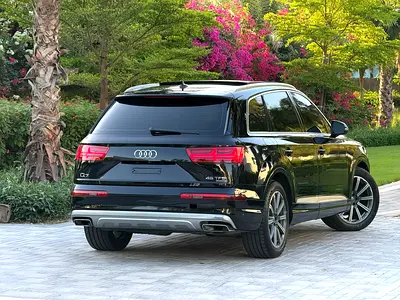 صورة 6 لـ 2016 AUDI Q8
