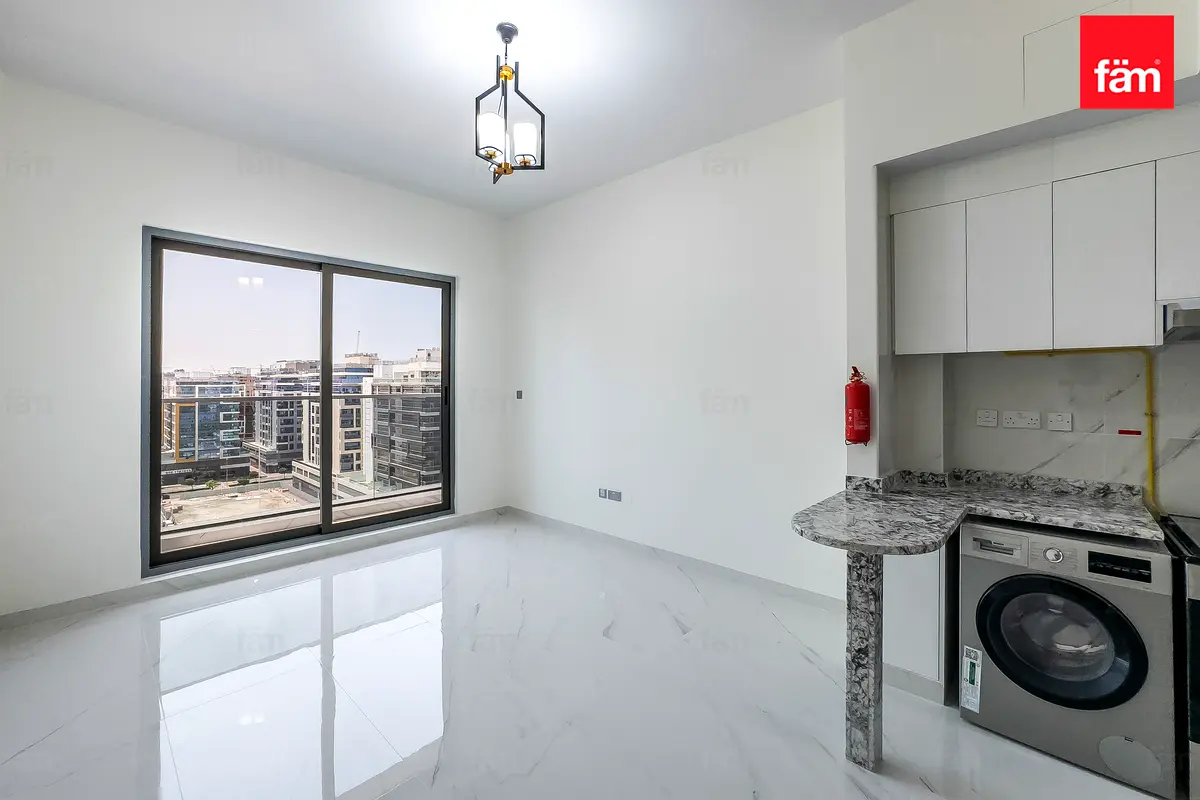 Exclusive | Brand New Studio | Kitchen Appliances
