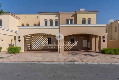 Extended Living Area | Large Garden | Vacant