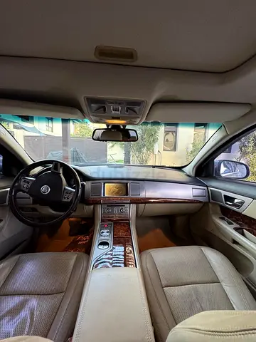 Jaguar XF 2009 for Sale 14,000 | Give your Offers