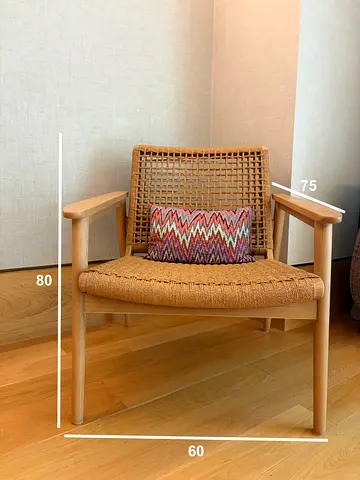 Solid wood woven lounge chair