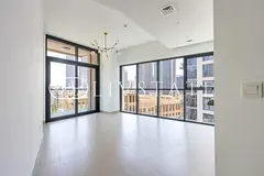 Spacious and Modern 2BR |Full Burj Khalifa View
