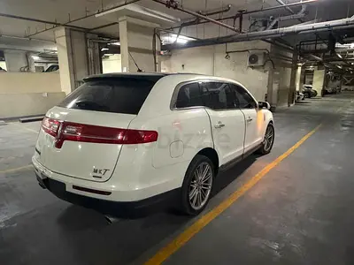 Lincoln MKT Ecoboost 2013 GCC 7 Seater Full Option Well Maintained