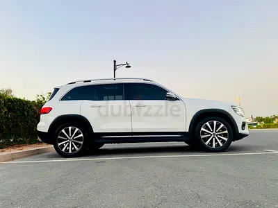 2020 Mercedes-Benz GLB 250 - American Specs - Pristine Condition
