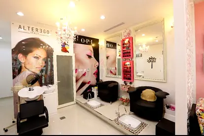 Ladies Salon for Sale in Karama, Dubai