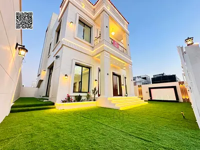Luxury classic villa - two floors and a roof - 4 bedrooms - in a good location - close to all servi