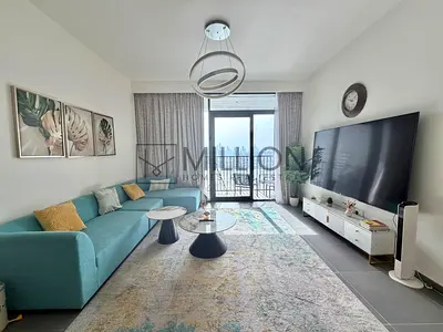 Elegant 2BR Waterfront Apartment for Rent in Creek Edge Tower 1