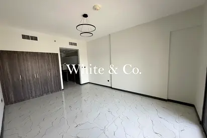 Keys in hand | Large studio | View today