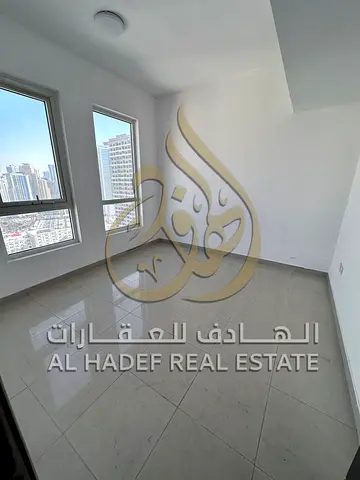 شقة غرفتين ماستر وصالة بمساحات مميزة تناسب الموظفين 🔹 تفاصيل الشقة:  ▪️ غرفتين ماستر  ▪️ صالة واسعة  ▪️ مساحات ممتازة ومريحة للعائلات 💰 السعر: 55,0